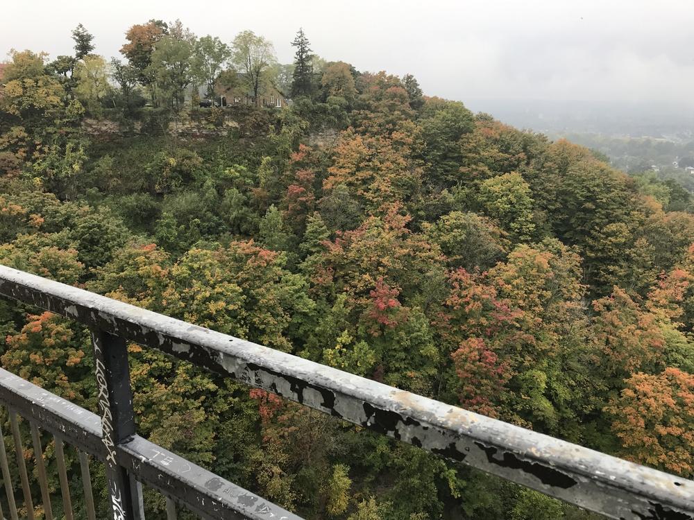 2018-10-06-niagara_escarpment.jpg